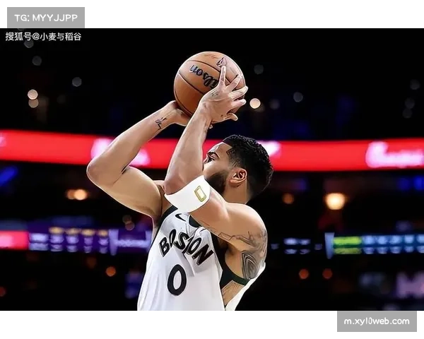 凯尔特人塔图姆复出状态逐步回升 绿军客场战绩保持强势水准 凯尔特人塔图姆复出状态逐步回升 绿军客场战绩保持强势水准